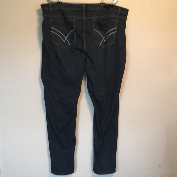 William Rast Skinny Jeggings - 24W - Picture 3 of 7